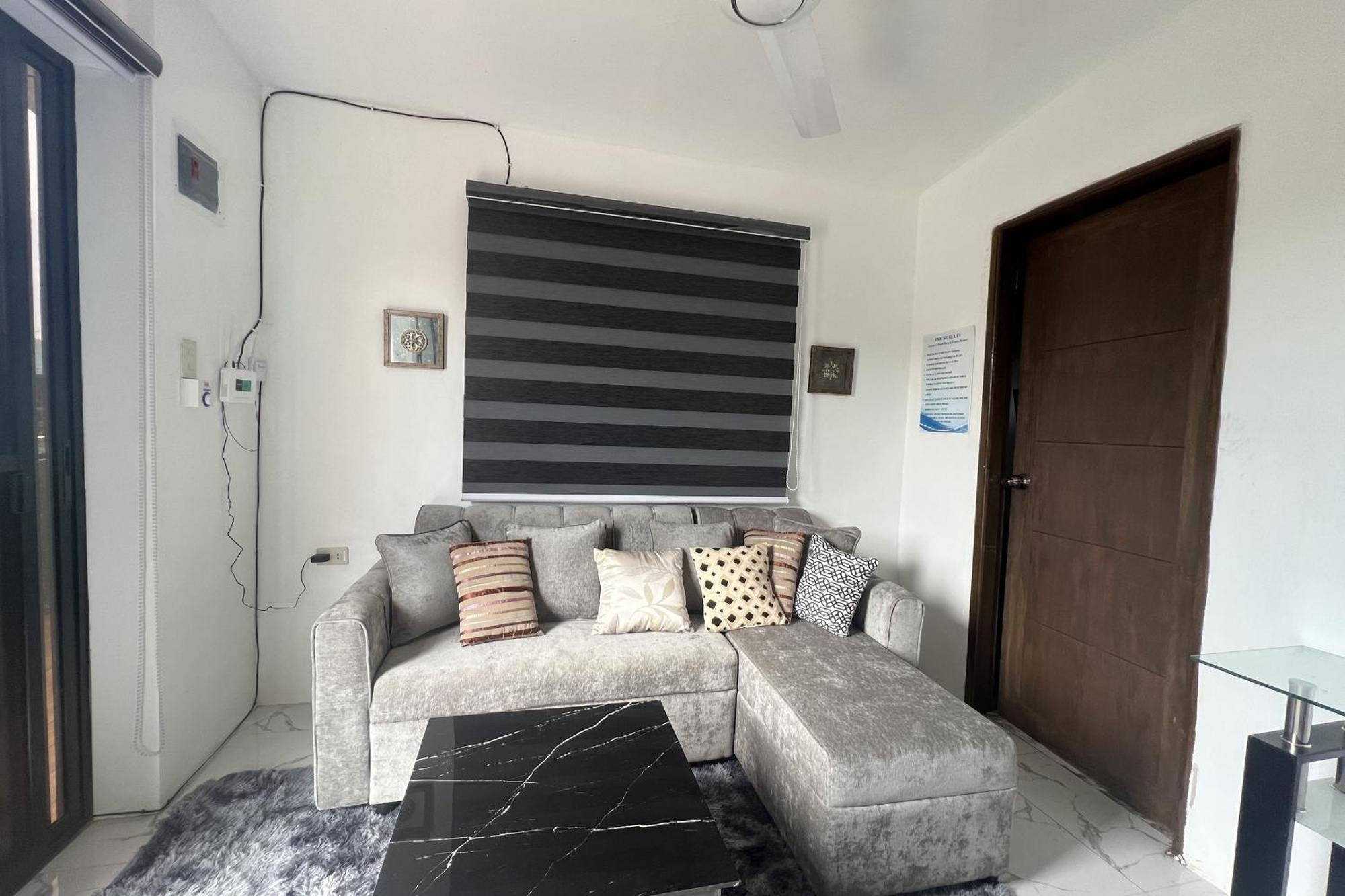 Lover'S Point Beach Front Resort Lian Exteriör bild