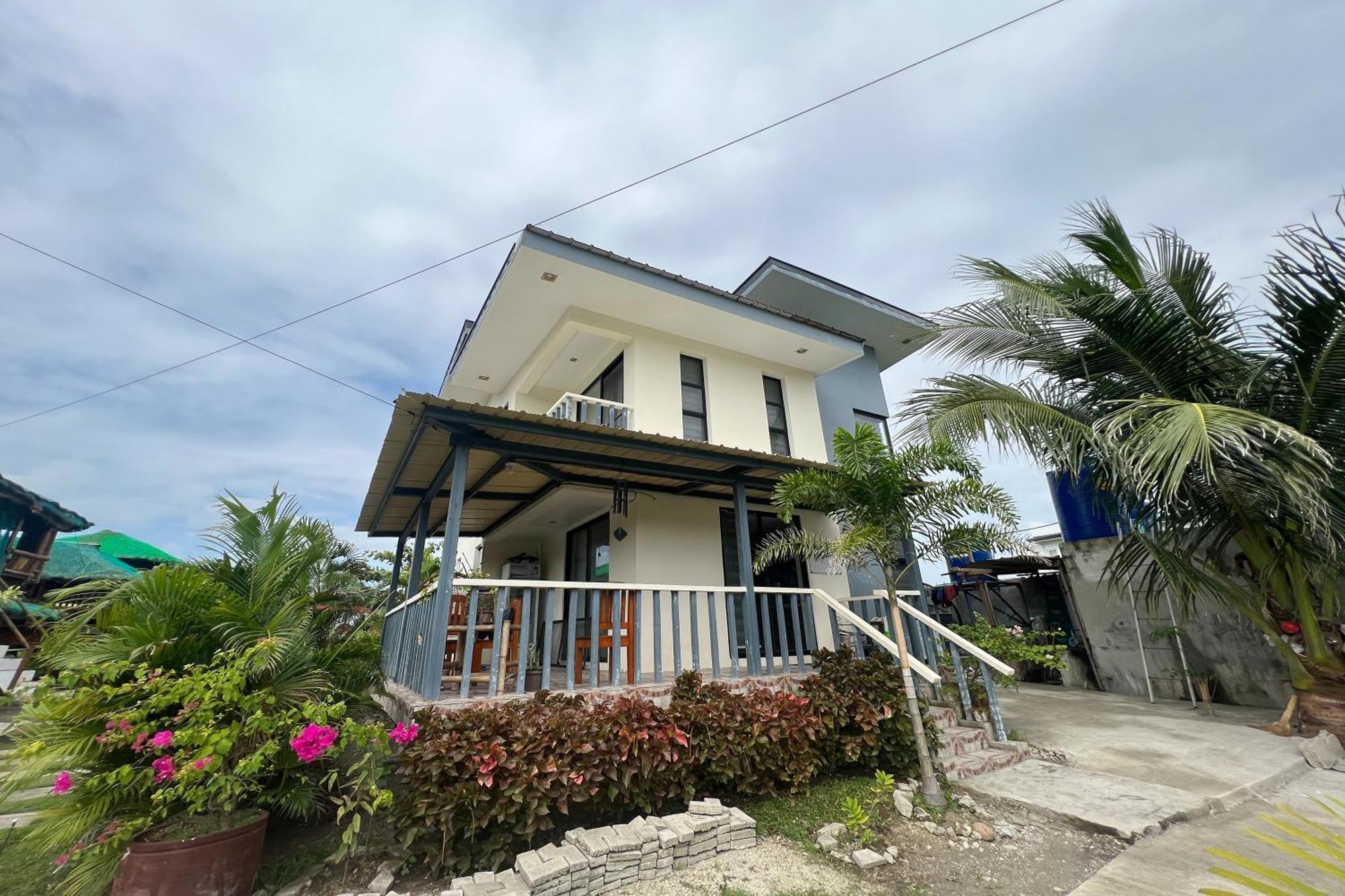 Lover'S Point Beach Front Resort Lian Exteriör bild